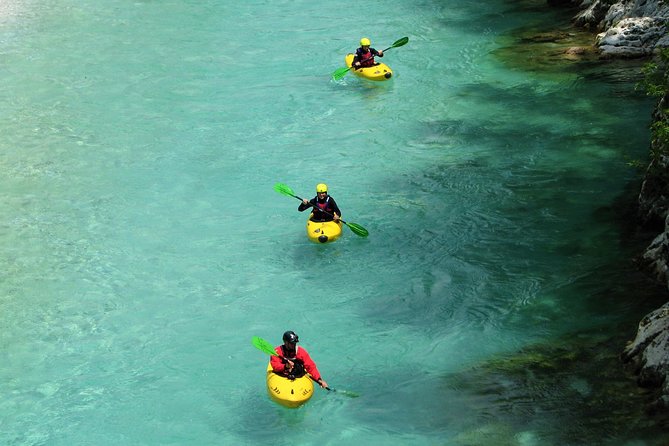1 day KAYAK COURSE on Soča river, for beginners - Starting in Bovec with the right expectations