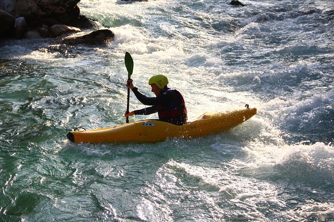 1 day KAYAK COURSE on Soča river, for beginners - Learning the basics before the first rapid