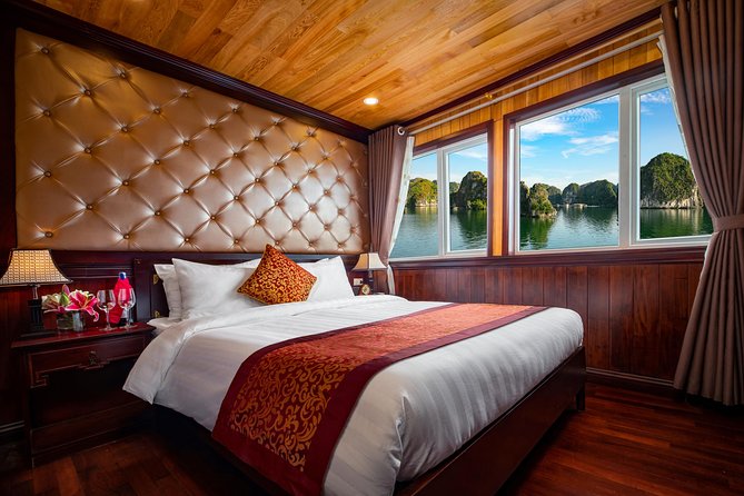 1 night Halong Bay Cruise-Titov Island,Surprise Cave,kayak,meals - Kayaking through Luon Cave and visiting Titov Island
