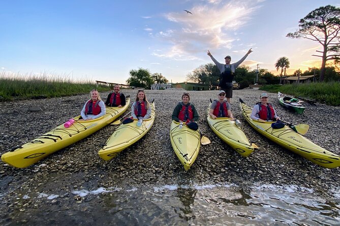 2-Hour Guided Kayak Eco Tour in Charleston - Starting at Bowens Island