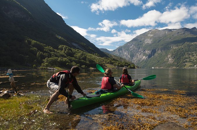 2-Hour Guided Kayak Experience in Geiranger - Is $128.75 a fair price?