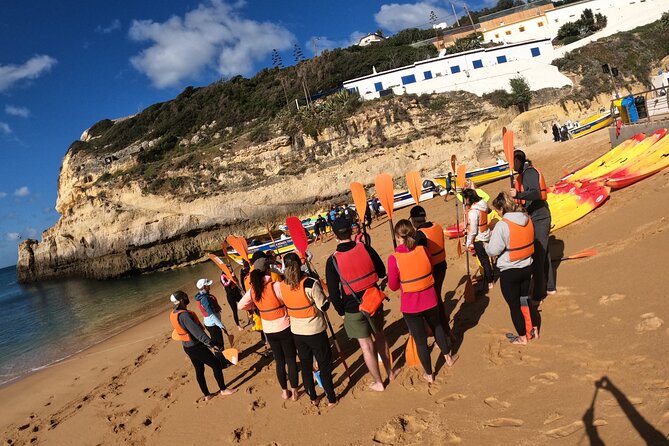 2-Hour Kayak through the Sea Caves of Benagil - The equipment and the short safety briefing