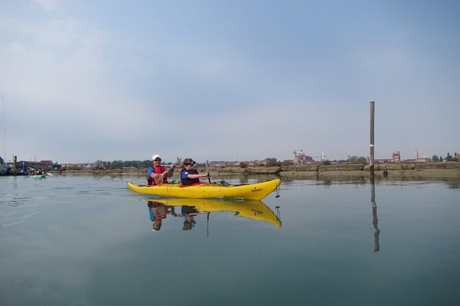 2 Hour Venice Canal Kayak Tour - Premium experience by day - Value at $133 Per Person