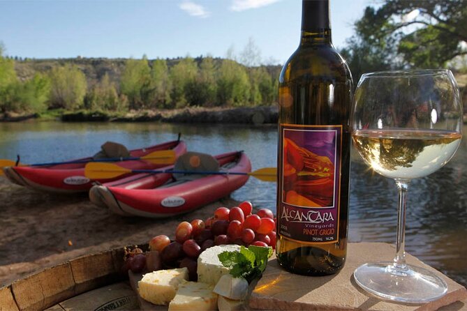 2 Hours Water to Wine Kayak Trip from Cottonwood - What the Verde River section feels like