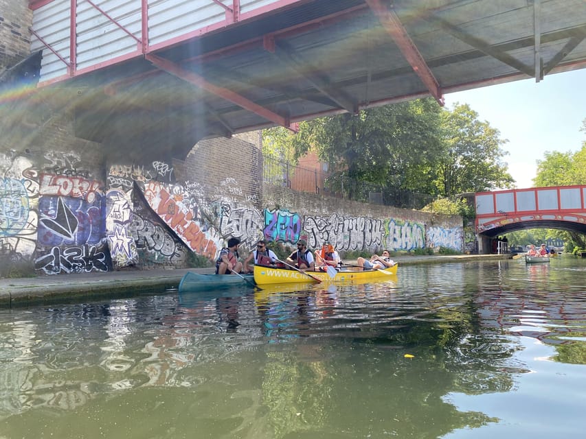 2 seater Canoe Rental in Ladbroke Grove - Paddling through Westbourne Park and Ladbroke Grove