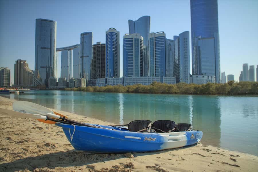 Abu Dhabi: Reem Central Park 2-hour Guided Kayak Tour - Booking flexibility and practical limits