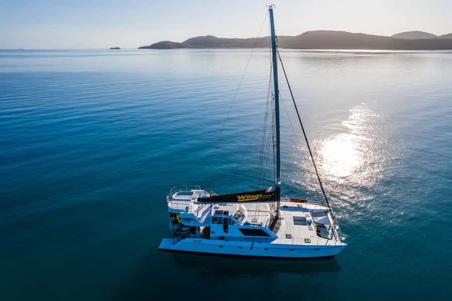 Airlie Beach: Whitsunday Islands Sailing, SUP & Snorkel Tour - Key points to know before you book