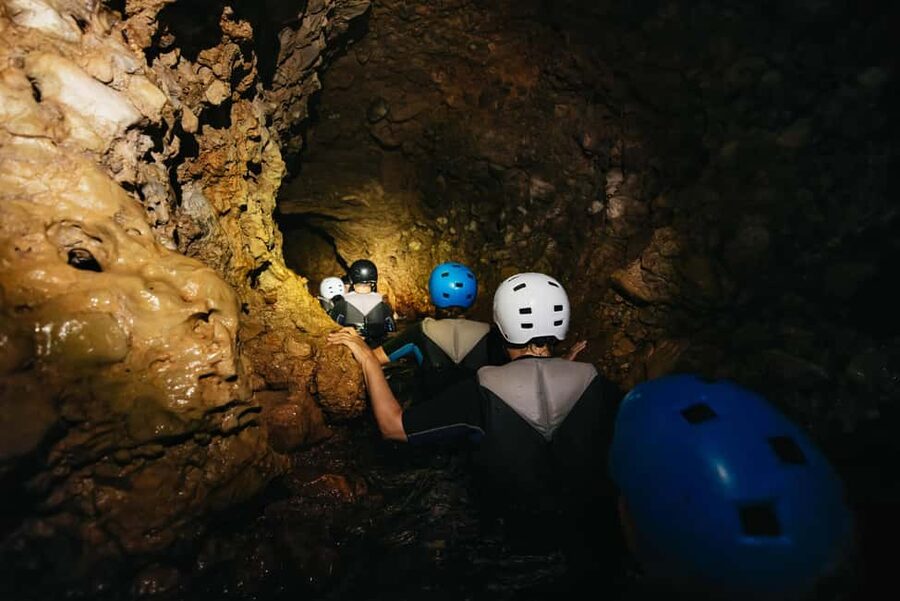 Alcudia: Kayak Tour with Snorkel & Sea Cave Swim - The guides make a real difference
