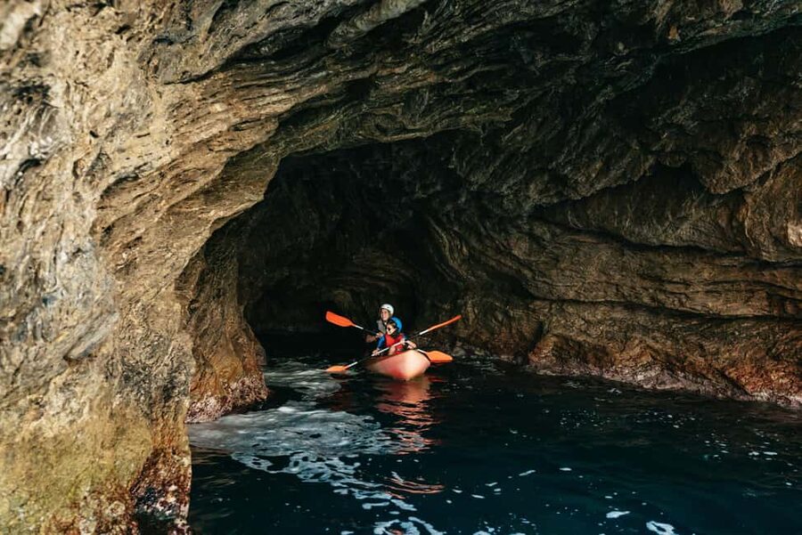 Alcudia: Kayak Tour with Snorkel & Sea Cave Swim - Choosing between an afternoon and sunset departure