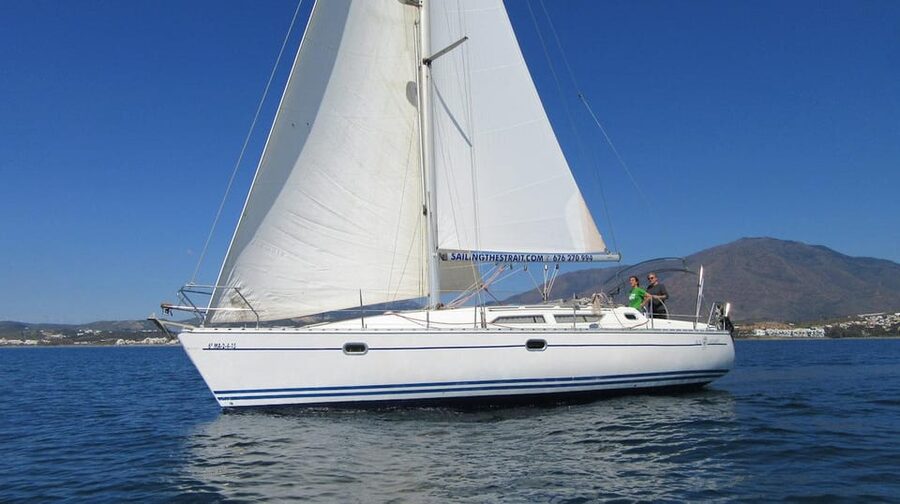 Always private 4 hour - Sail- dolphin Yacht Charter-paddle - What the Yacht Provides on Board
