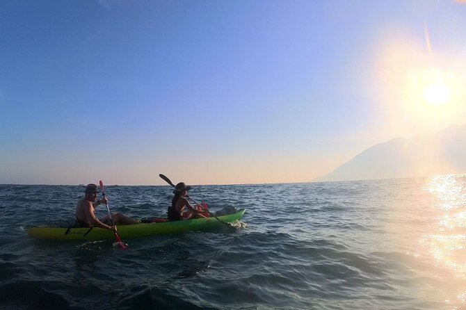 Amalfi Coast Kayak & Snorkeling Tour to the Pandora's Cave - A full hour at Dead Horse Beach