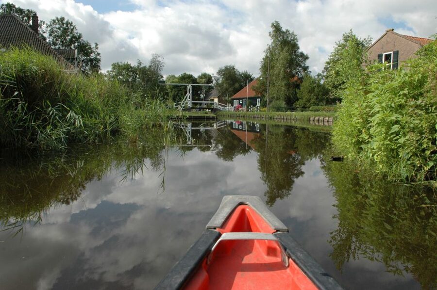 Amsterdam 5-Hour Guided Canoe Trip in the Wetlands - The Island Picnic Is More Than a Snack Break