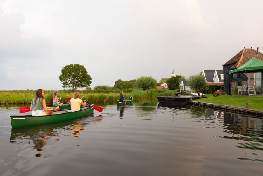 Amsterdam: Dutch Countryside Sunset Canoe Tour - Paddling past farms, mills, and water birds