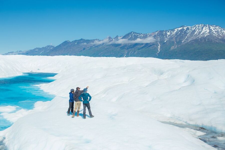 Anchorage: Knik Glacier Helicopter and Paddleboarding Tour - The guides and the safety routine