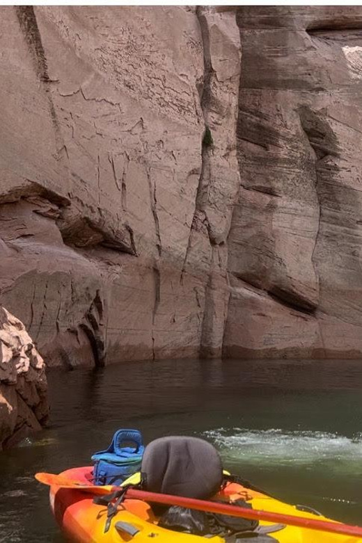 Antelope Canyon: Guided Kayaking & Swimming Tour - Swimming stops that break up the paddle