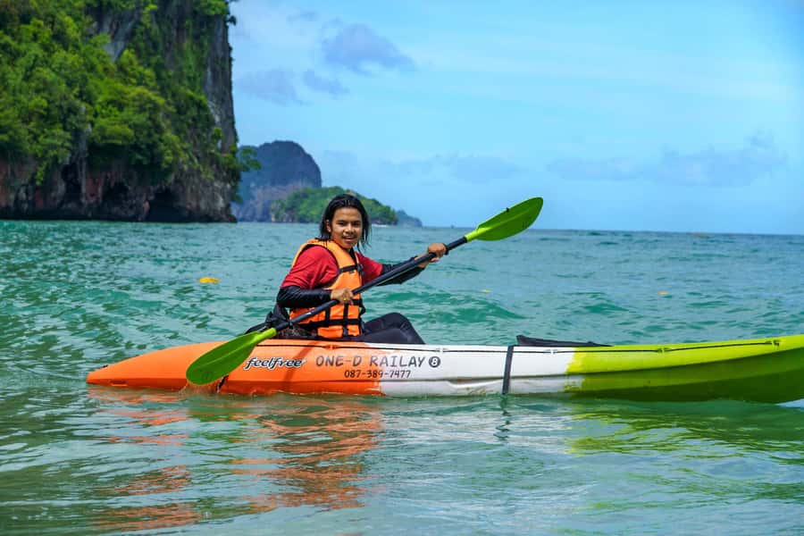 Ao Nang: James Bond & Hong Islands w/Canoeing by Speed Boat - Snorkeling, swimming, and Hong Island choices