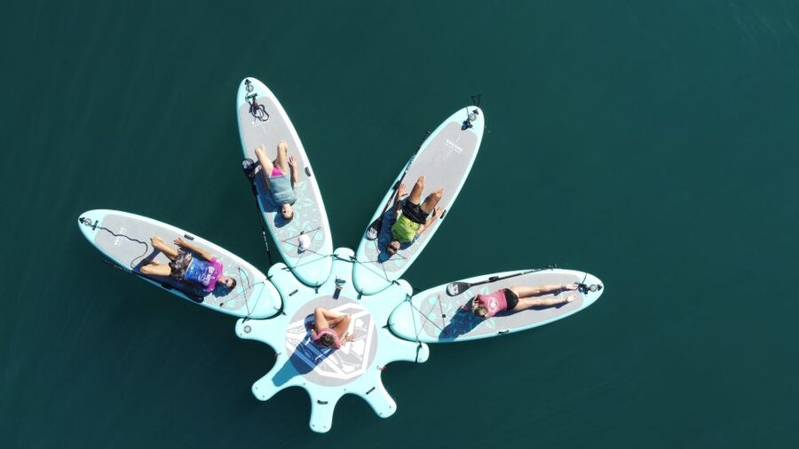 Arguineguín: Stand-up Paddleboard Yoga Class with Instructor - Why the group size matters