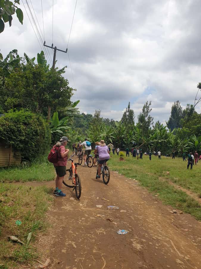 Arusha:Canoeing/Kayaking &/or Cycling Adventure (with Lunch) - Who will enjoy this combination