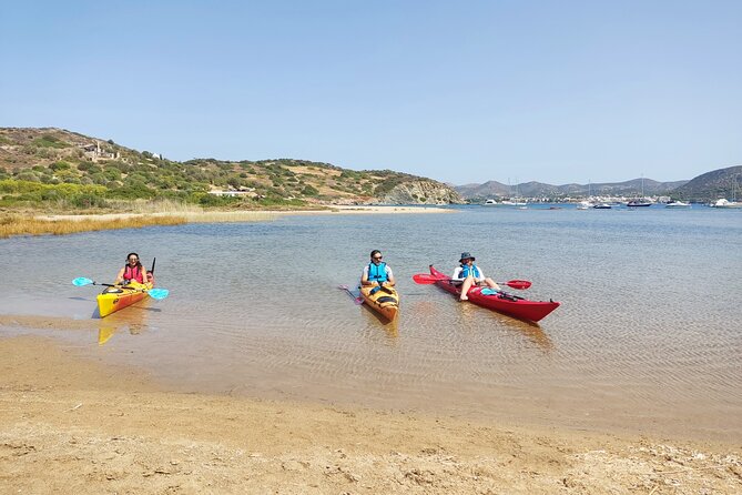Athens Riviera: Sea Kayak and Snorkeling Adventure with Picnic - Learning the rhythm of a sea kayak