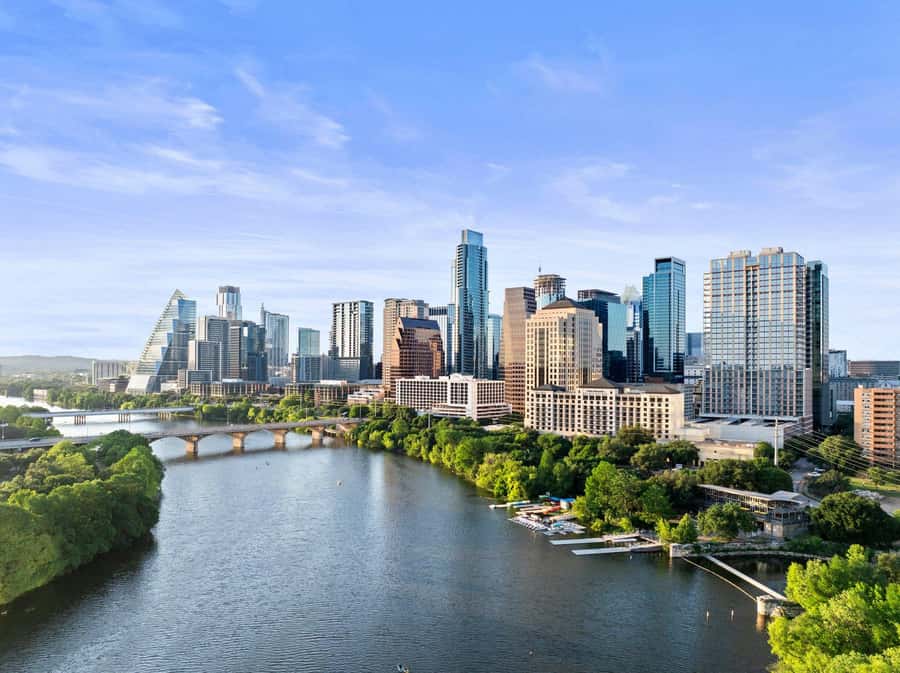 Austin: Downtown Skyline Kayaking Tour - Why Austin looks better from Lady Bird Lake