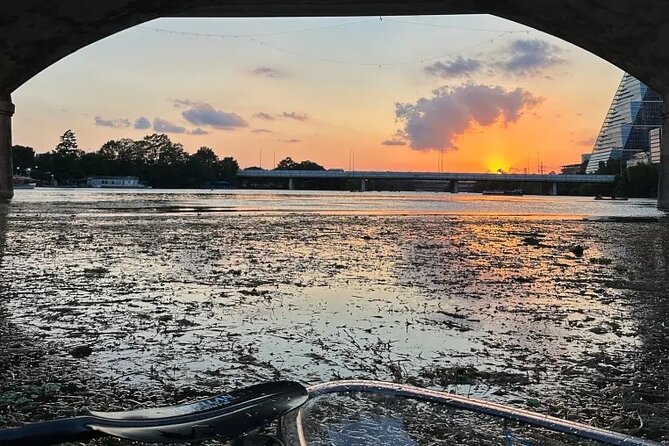 Austin Texas Sunset and Bat Clear Kayak Tour - Why Sunset Is the Right Time on Lady Bird Lake