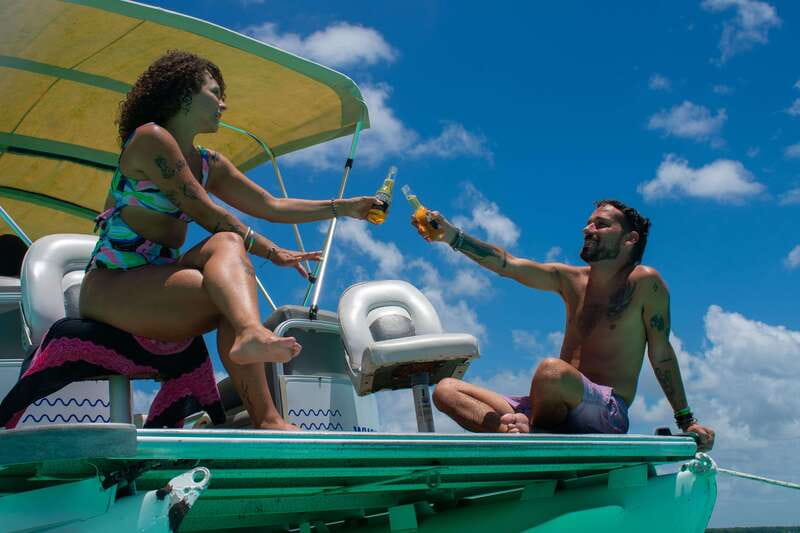 Bacalar: 3-hr Pontoon Boat Tour with Beach Club + Kayaks - Black Cenote and Bird Island