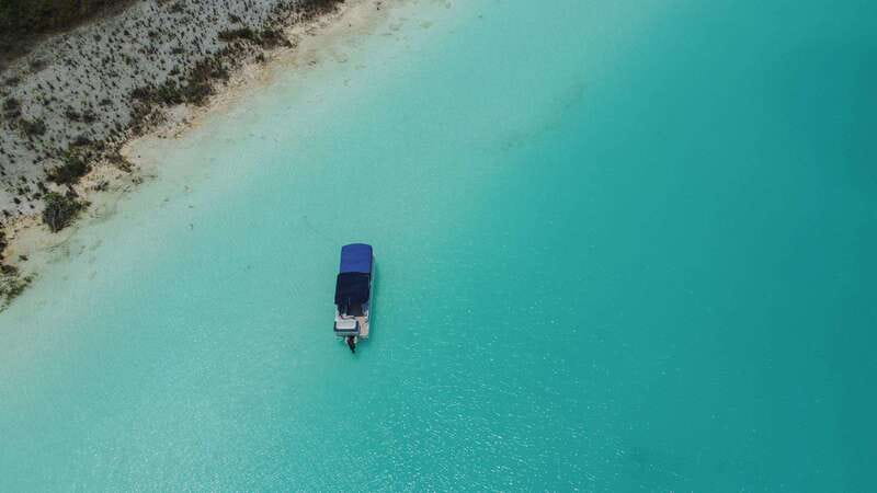 Bacalar: 3-hr Pontoon Boat Tour with Beach Club + Kayaks - Guides who shape the experience