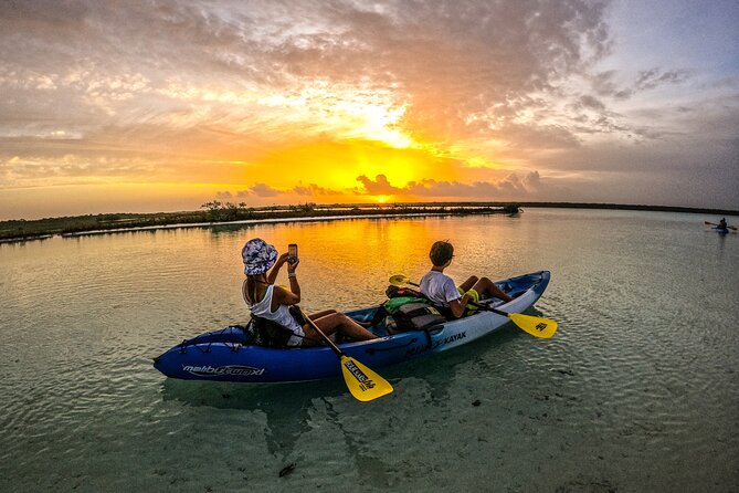 Bacalar Sunrise in Kayak - The Longer Paddle Across Lake Bacalar