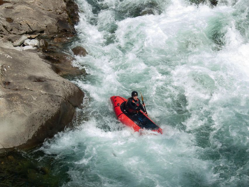Bagni di Lucca: Lima/Serchio Rivers Guided Kayaking Tour - The 15-minute shuttle and what it adds