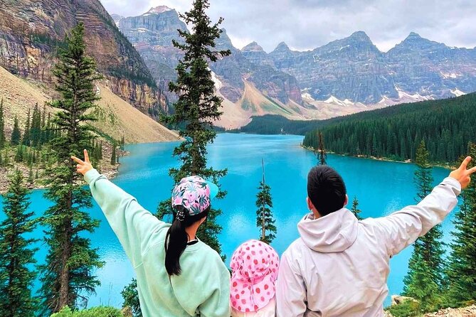 Banff/Canmore Moraine Lake & Lake Louise– Hike, Canoe or Sightsee - Why this is a practical way to see both famous lakes