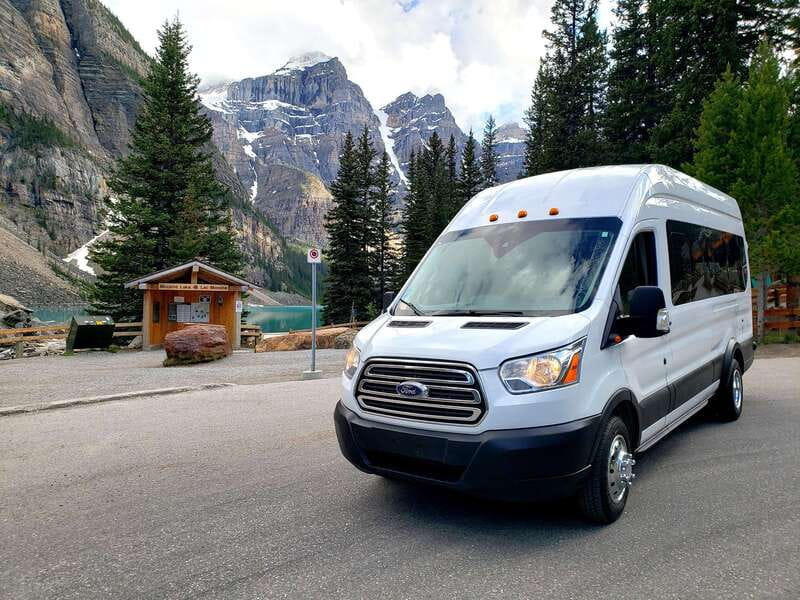 Banff/Canmore Moraine Lake & Lake Louise-Hike/Canoe/Sightsee - What the $152 price really buys
