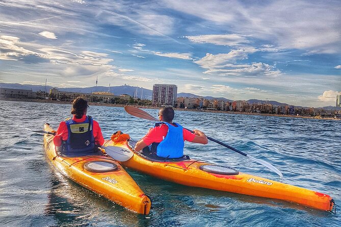 Barcelona Skyline Kayaking Coupled with Delicious Tapas - Shower, change, and walk into La Barceloneta