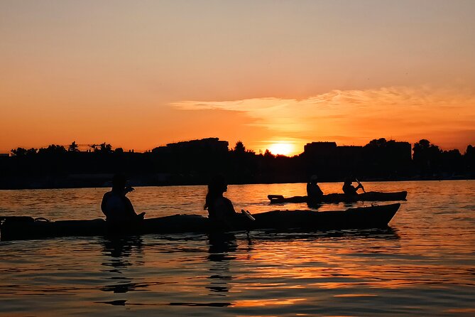 Belgrade sunset kayak tour - Why Belgrade looks better from the Danube at sunset