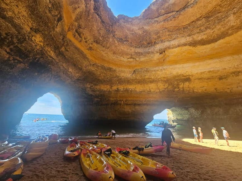 Benagil: Benagil Caves Guided Kayak Tour - Meeting beside O Litoral restaurant