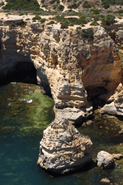 Benagil: Guided Kayak Express Tour! - Extra caves and Gruta da Tartaruga