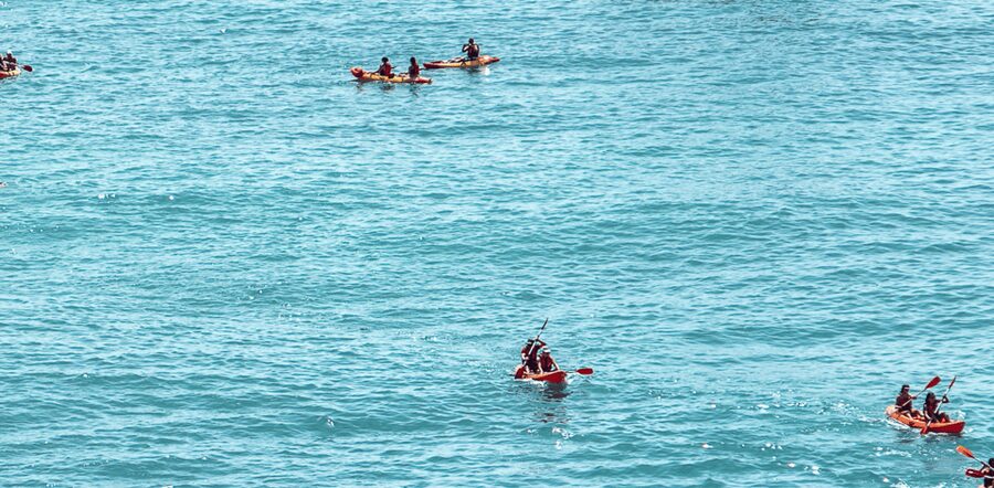 Benagil: Kayak Adventure - Who should book this kayak adventure?