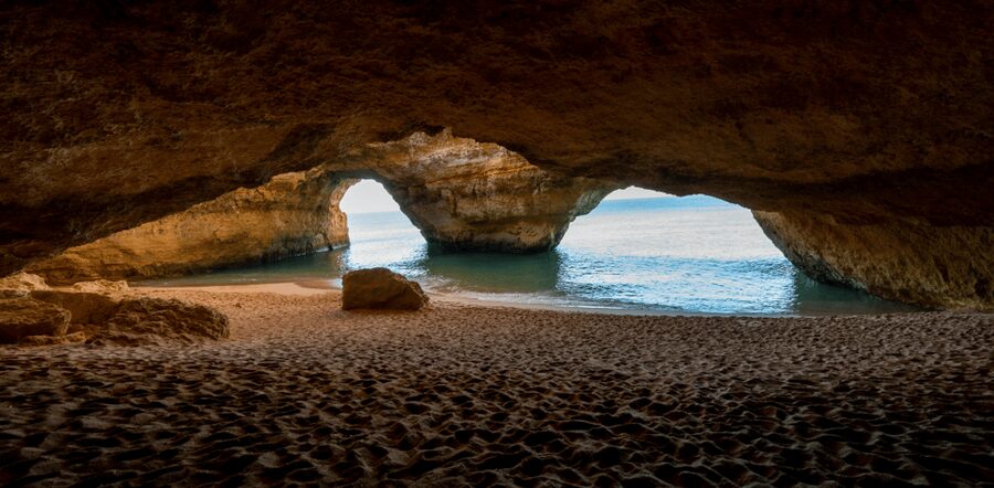 Benagil: Kayak Adventure - Smaller caves, coves, and secret passages