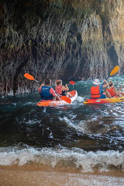 Benagil: Kayak Adventure - The 20-minute stop at Praia da Marinha