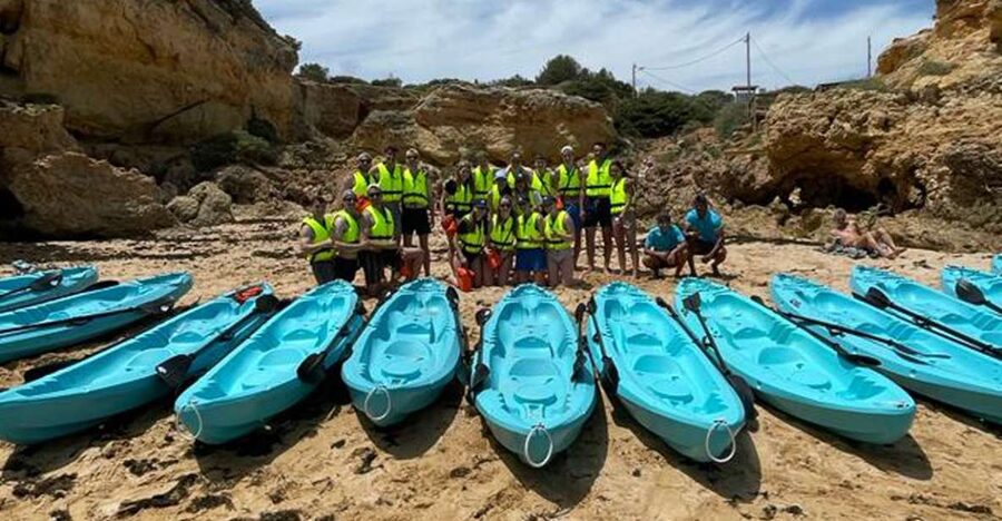 Benagil Kayaking Guided Tour - From the beach to the first cliffs