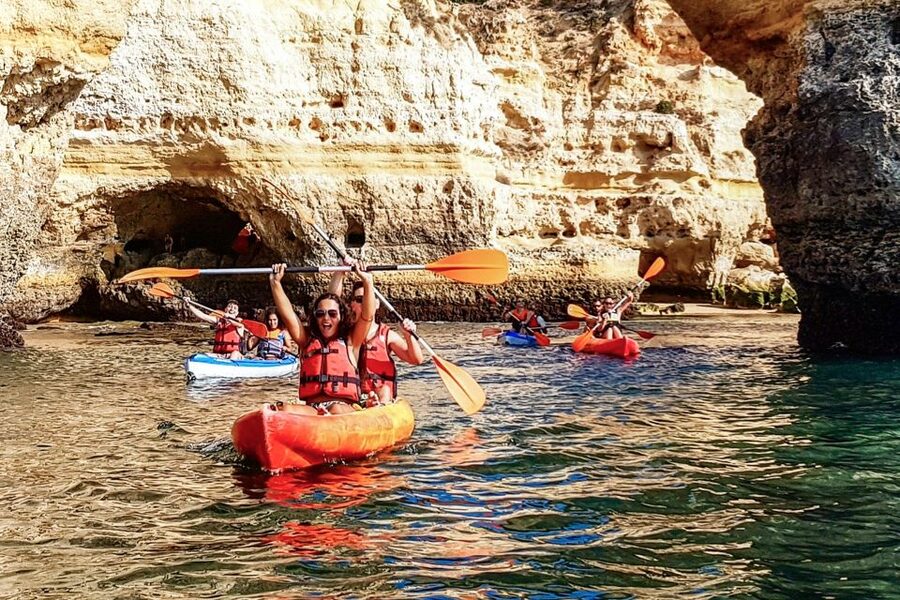 Benagil: Kayaking Tour to the Benagil Cave (Free Shower) - What to wear and what to leave behind