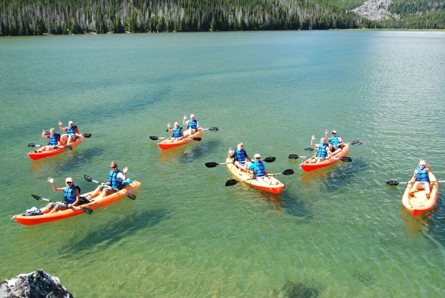 Bend: Guided Kayak Tour on the Cascade Lakes - Mountain views of Three Sisters and Broken Top