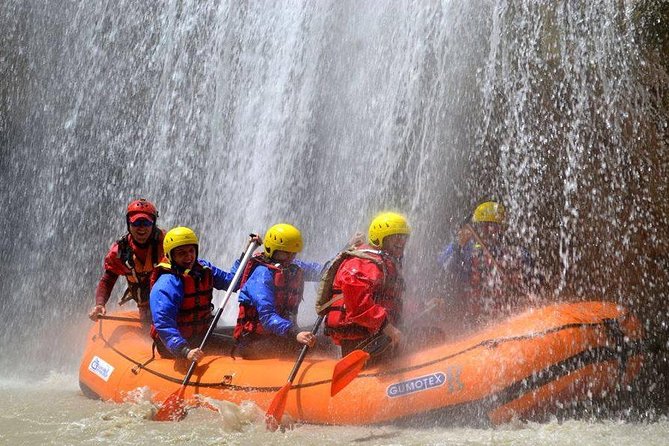 Berat Rafting, Kayaking & River Tubing – Osumi Canyons - Getting ready at the canyon base