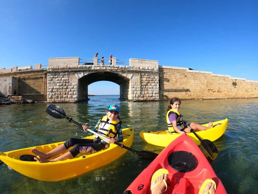 Brindisi: Guided Kayak Tour - Castello a Mare and the story behind the walls