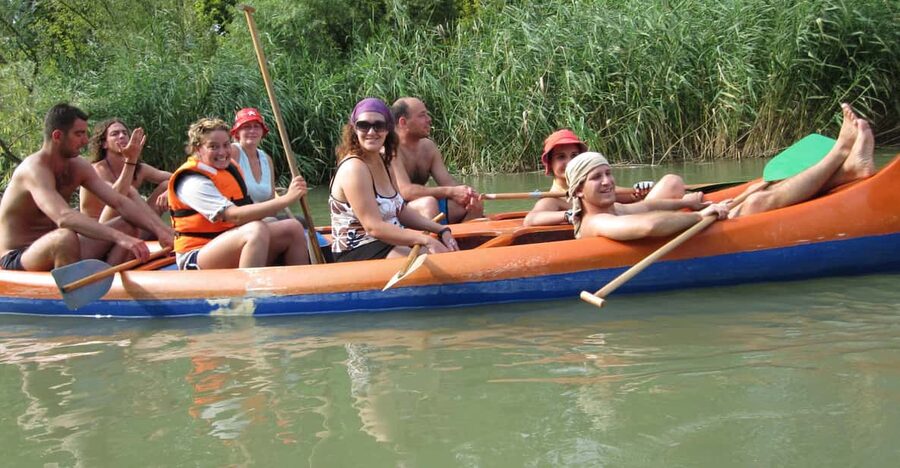 Budapest: Canoeing the Danube w or wo Sauna or Danube Beach - Learning the basics before the 15 kilometer paddle