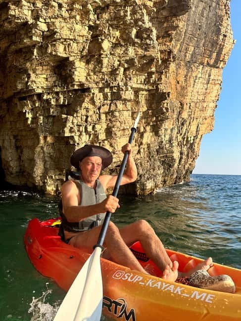 Budva: Kayak & Paddle board Rental - Your first minutes on the water
