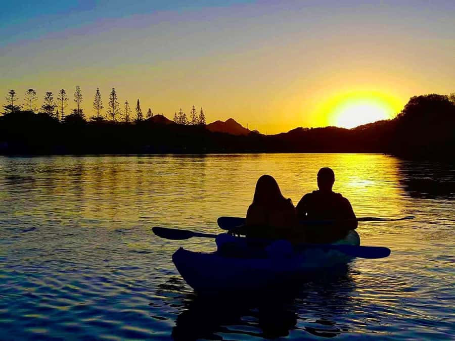 Byron Bay: Brunswick River Sunset Kayak Tour - What to bring and what to wear