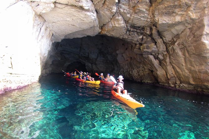 Cabo de Gata Active. Guided kayak and snorkel route through coves of the Natural Park - Guide service, language and group size