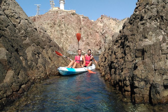 Cabo de Gata: Tour en kayak y snorkel full face + fotos incluidas - Seeing Cabo de Gata from the water