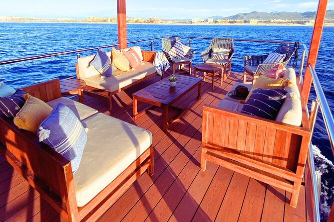 Cabo Private Catamaran: Chill Experience with Sup and Float Mat - Is $970 a fair price for 12 people?