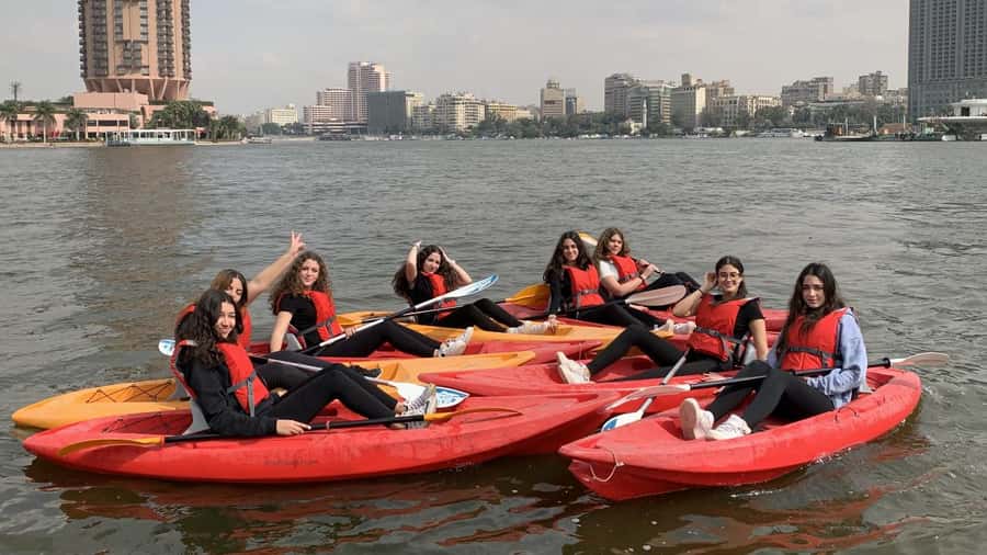 Cairo: Private Nile Kayaking Adventure with hotel transfers. - What the guide adds to the outing